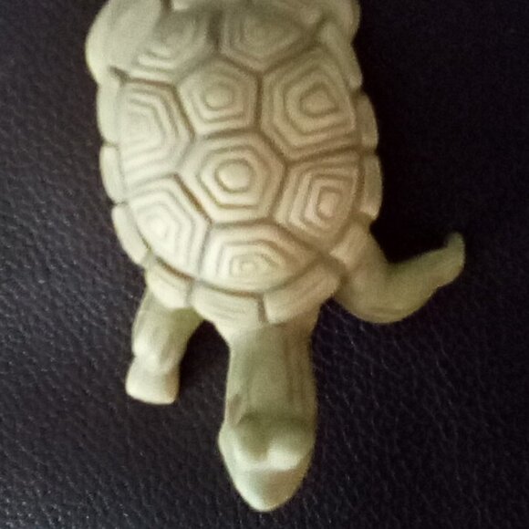 WOODLAND SURPRISES Porcelain TURTLE Figurine 1984 Jacqueline B. Smith Home Decor - Picture 8 of 10